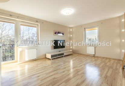 Mieszkanie 3 pokojowe, oś. zamknięte