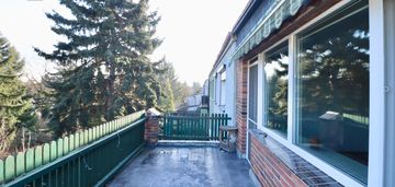 Skrajny dom w zabudowie szeregowej – świerczewo