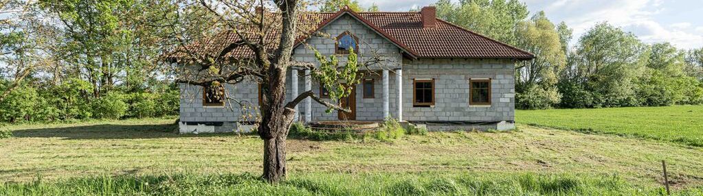 Dom w stanie surowym zamkniętym kobylniki