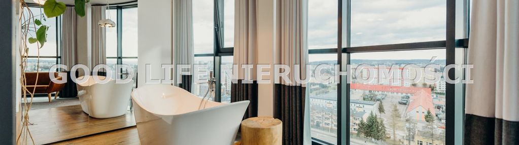 Apartament na najwyższym piętrze budynku 265m2