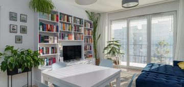 Jasne mieszkanie w świetnej lokalizacji!