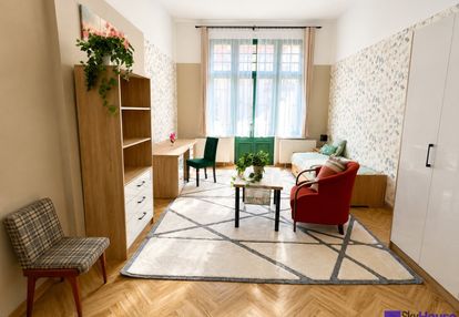 Duży pokój z balkonem - ul. norwida