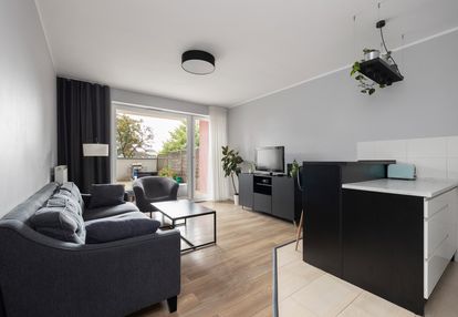 Taras, piwnica, hala garażowa - w cenie.