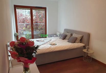 Trzy duże pokoje blisko "mordoru", garaż