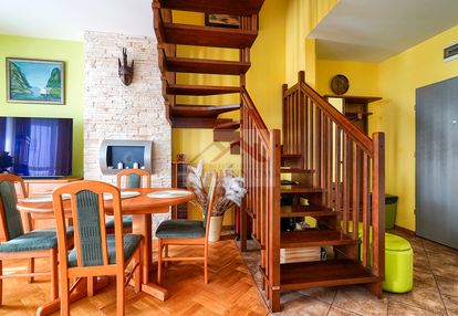 Dwa poziomy, żadnych skosów, wszędzie blisko!