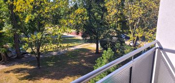 -33m2-opcja 2 pokoi-balkon-zieleń-media miejskie-!