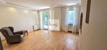 3 pokoje z ogródkiem + 2 miejsca postojowe