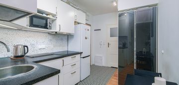 Gotowiec inwestycyjny! 5 pokoi! rondo wiatraczna