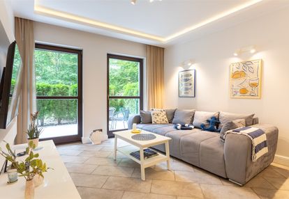 Trzypokojowy lokal z dużym tarasem