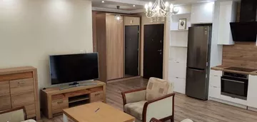 Mam do wynajęcia 66m2 (salon+2sypialnie+łazienka)