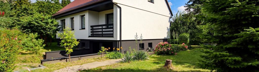 Wolnostojący dom z zagospodarowaną działką|6 pokoi