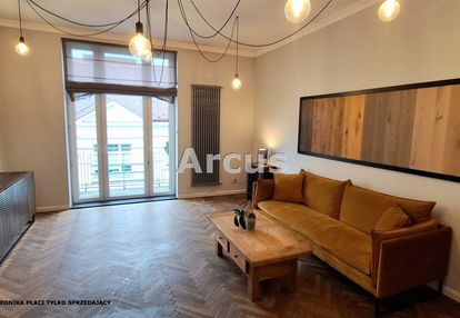 Apartament z balkonem + pracownia