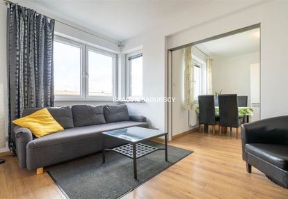 Przestronne, słoneczne 2-pokojowe z balkonem