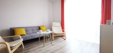 2 osobne pok., balkon|blisko tramwaju!