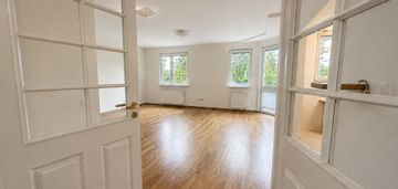 91,6 m² + komórka 3,3 m²+ garaż + balkon 6,3 m²
