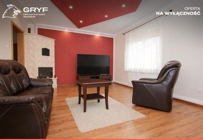 Piętro domu + kawalerka na poddaszu|sklep|garaż