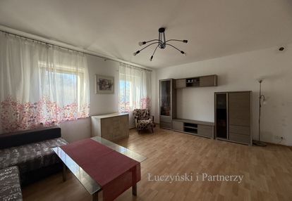 Mieszkanie z ogrodem i garażem