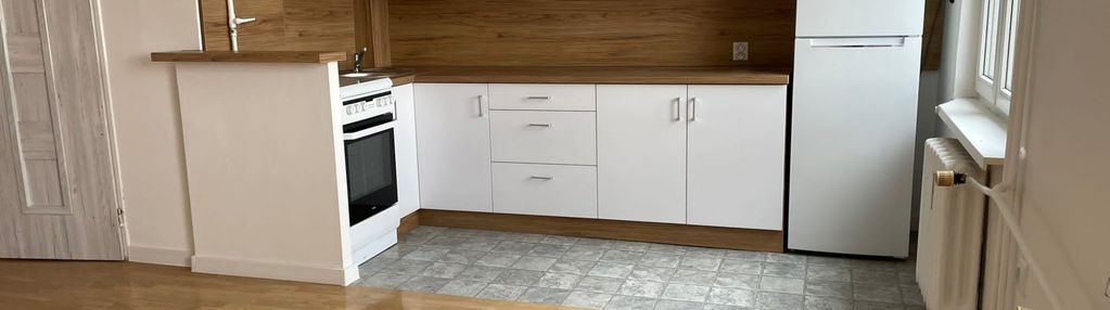 Mieszkanie trzy pokojowe z aneksem kuchennym