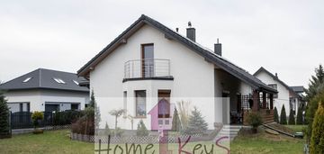 Na sprzedaż urokliwy dom w serocku