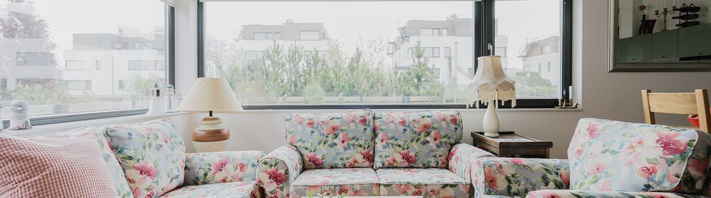 Dwupoziomowy apartament z ogrodem blisko plaży