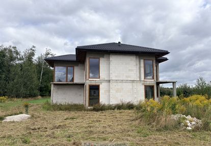 Dom do sprzedania, stan surowy zamknięty