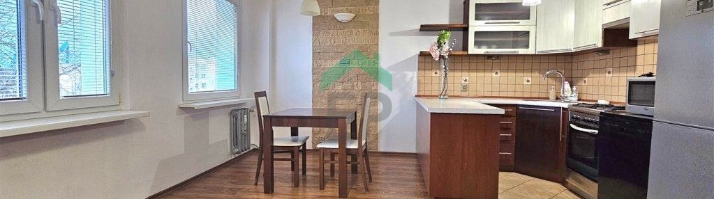 Trzypokojowe na drugim piętrze