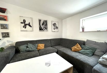 Dom z ogródkiem blisko centrum miasta