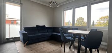 Cicha okolica, 2 pokoje, garaż, balkon
