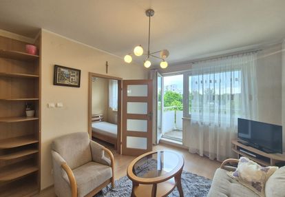 2 pokoje z dużym balkonem