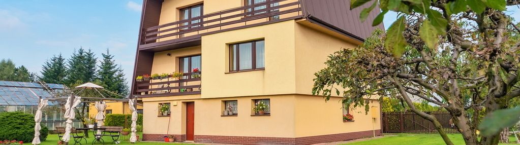 Dom na dużej działce w jaworzu