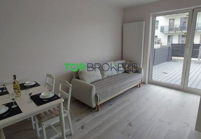 Bardzo ładne dwa pokoje z tarasem, garaż