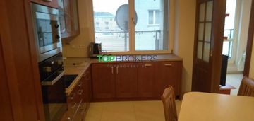 Przestronne 4 pokoje na mokotowie, garaż