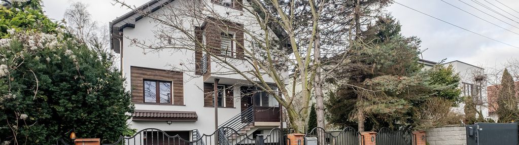 Dom wolnostojący z tarasem i garażem od zaraz!