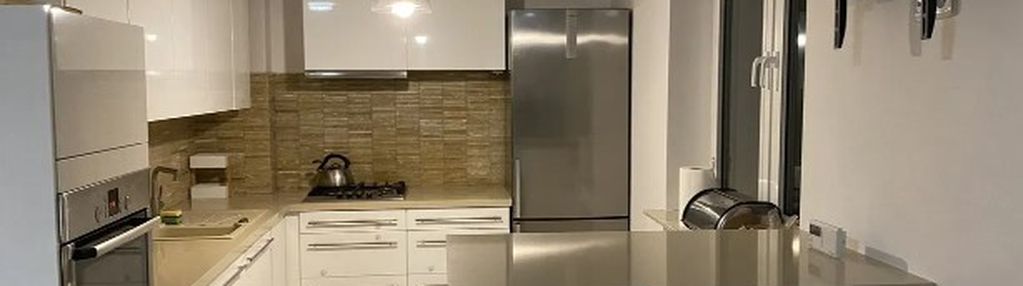 Dwupoziomowe mieszkanie w markach