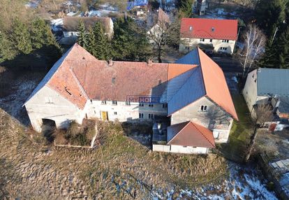 Dom z dużą działką i zabudowaniami–rakowice wielki