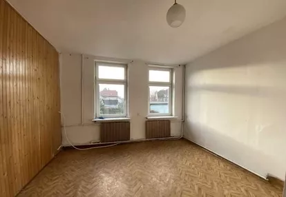 Mieszkanie na sprzedaż 3 pokoje 134m2