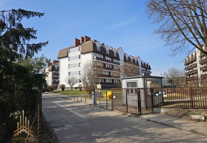 Dwupoziomowe, widne w dobrej lokalizacji