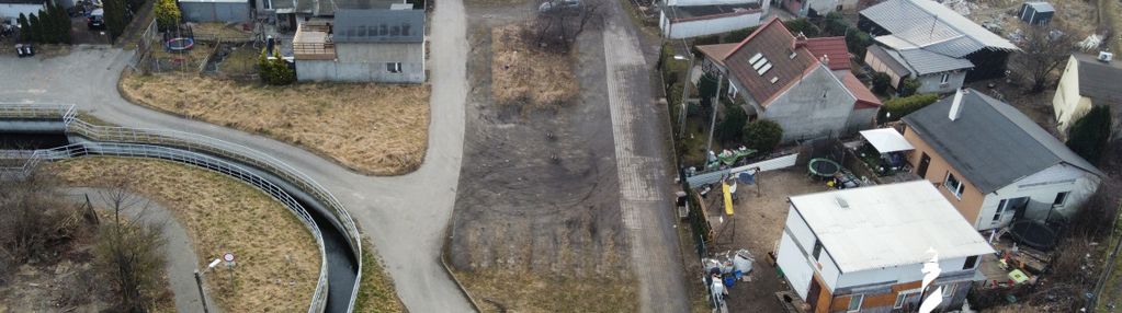 Działka narożna z dużym potencjałem