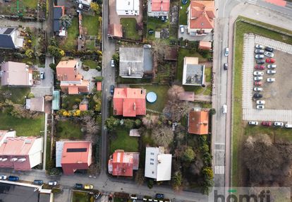 Trzykondygnacyjny dom z potencjałem w nysie.