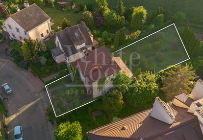 Działka z potencjałem i dom do rozbudowy