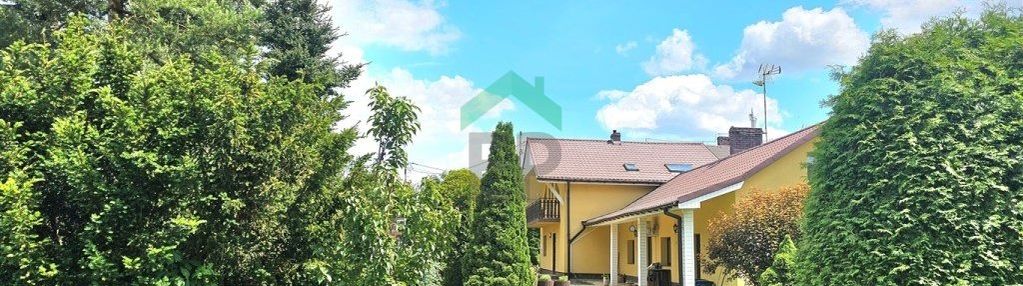 Dom z piękną działką