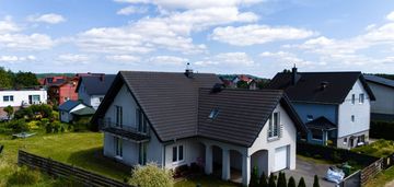 Duży i wyjątkowy dom w bolszewie 322 m2