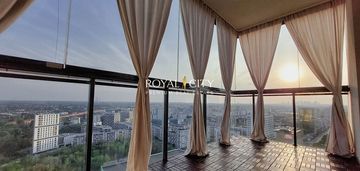 Apartament w chmurach na 23 piętrze.