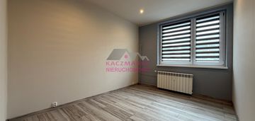 M5 małopolska z widokiem na skwer zielony