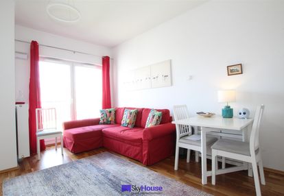 Kawalerka w nowym apartamentowcu blisko rynku