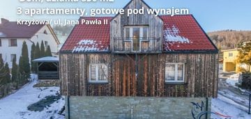 Dom w górach po generalnym remoncie.