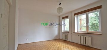 Przestronne 5-pokojowe biuro na willowym mokotowie