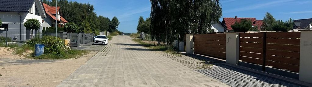 Uzbrojona płaska działka blisko lasu. dobrzewino!