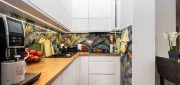 4 pokoje i 70 m2 i garaż/balkon i ostatnie piętro