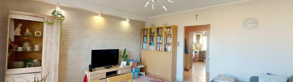 Przestronne mieszkanie 4-pokojowe w dzierżoniowie